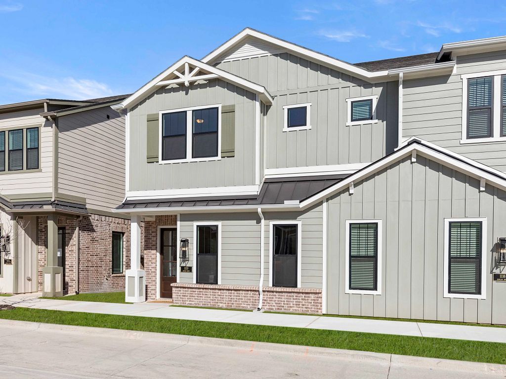 Collin Creek - Wyatt Interior Image 2