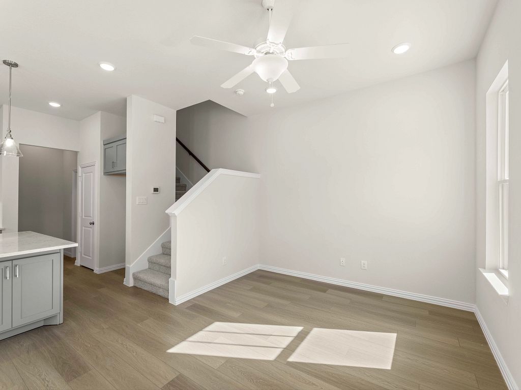 Collin Creek - Wyatt Interior Image 16