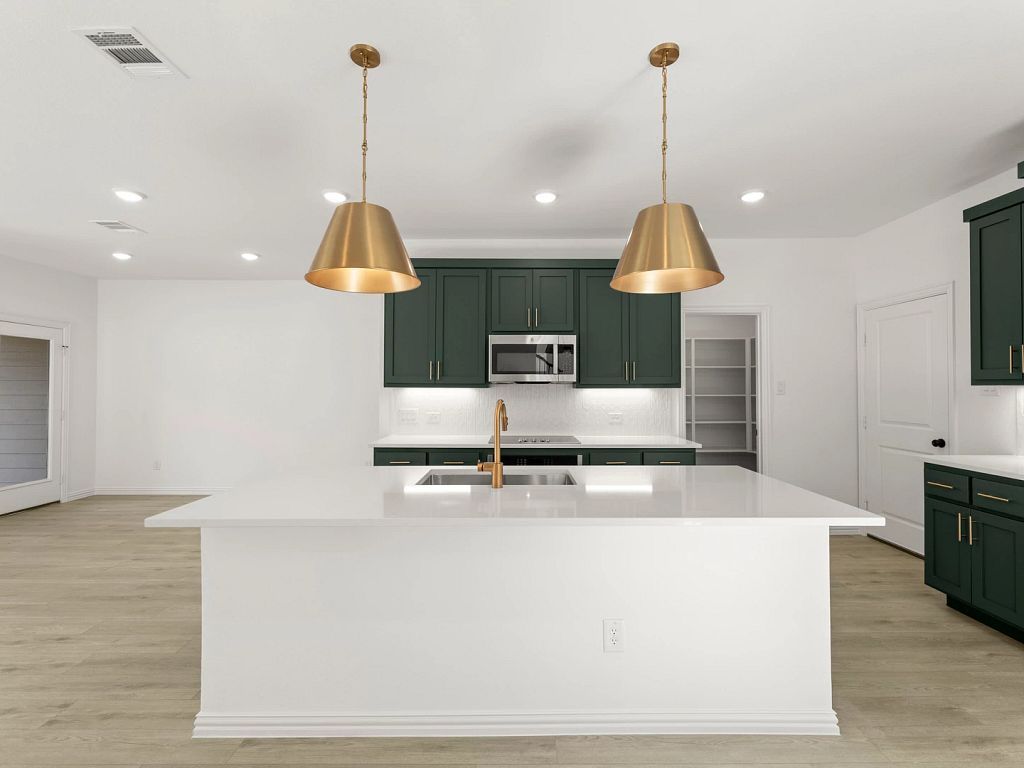 Sereno Oaks at Buckner Terrace - Sierra Interior Image 4