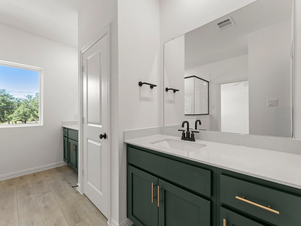 Sereno Oaks at Buckner Terrace - Sierra Interior Image 15