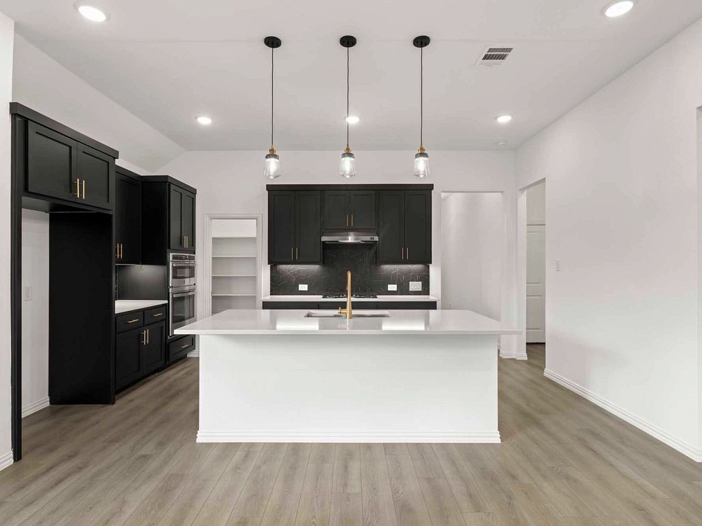 Meadow Park - Meridian Interior Image 10