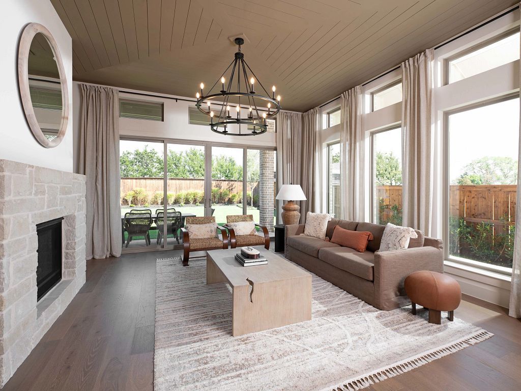 Aster Park - Avery Interior Image 8