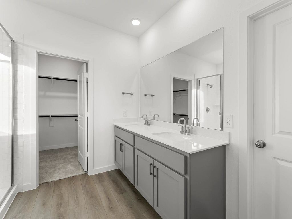 Meadow Park - Carson Interior Image 18