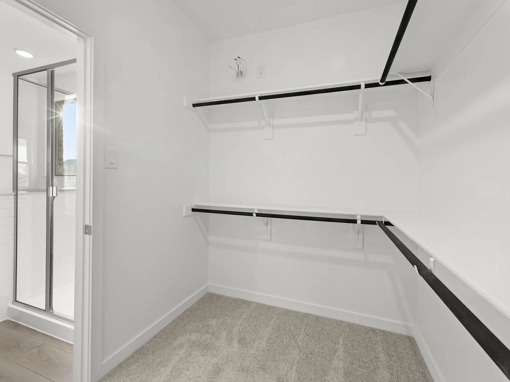 Meadow Park - Carson Interior Image 20