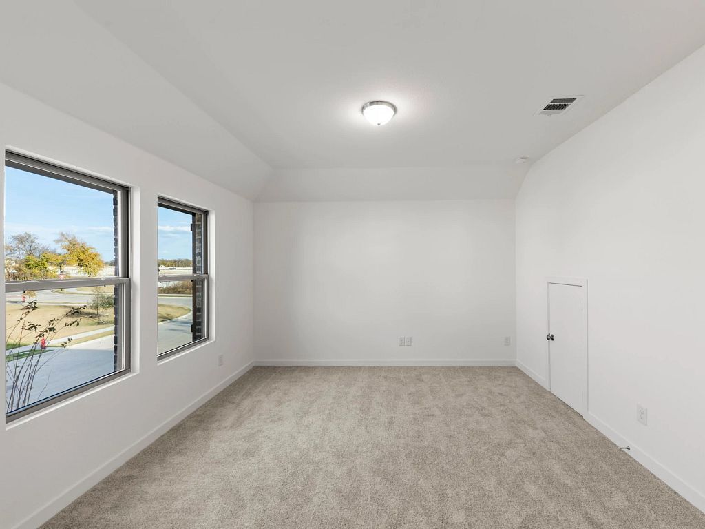 Meadow Park - Carson Interior Image 22