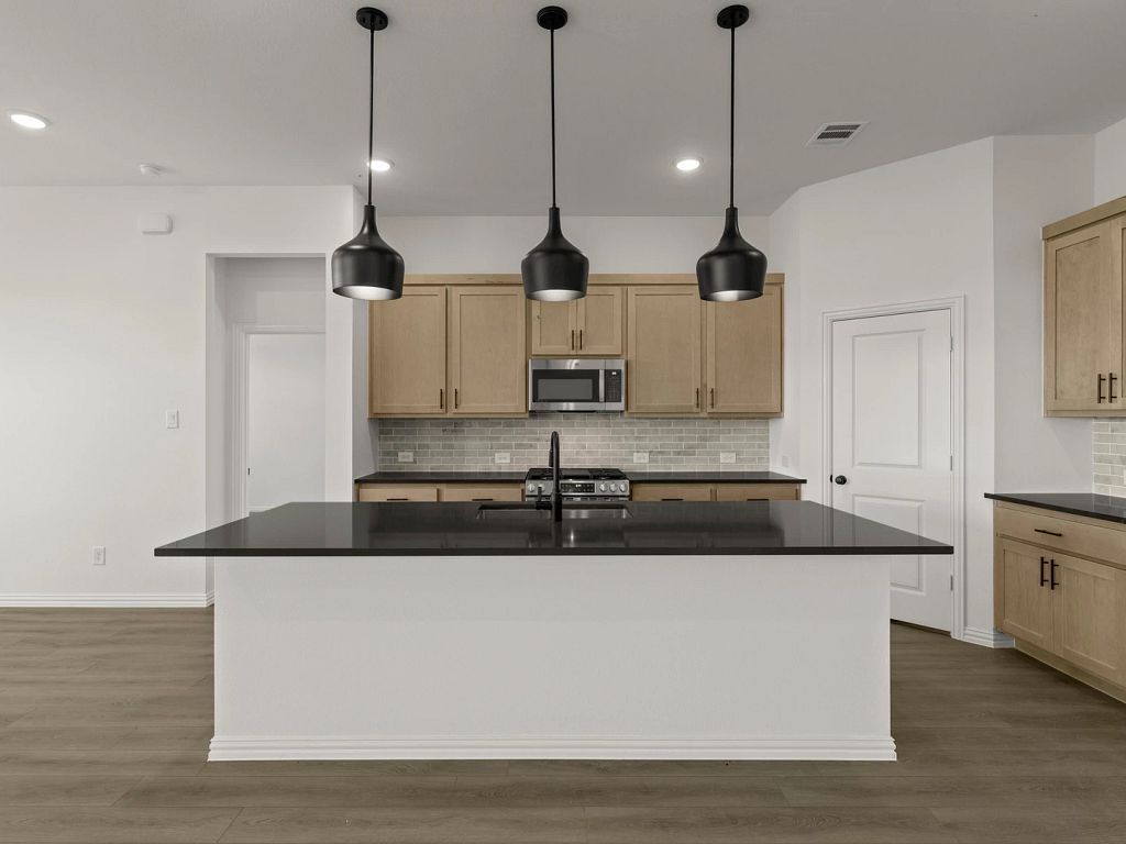 Brookshire at Legacy Hills - Coleman Interior Image 9
