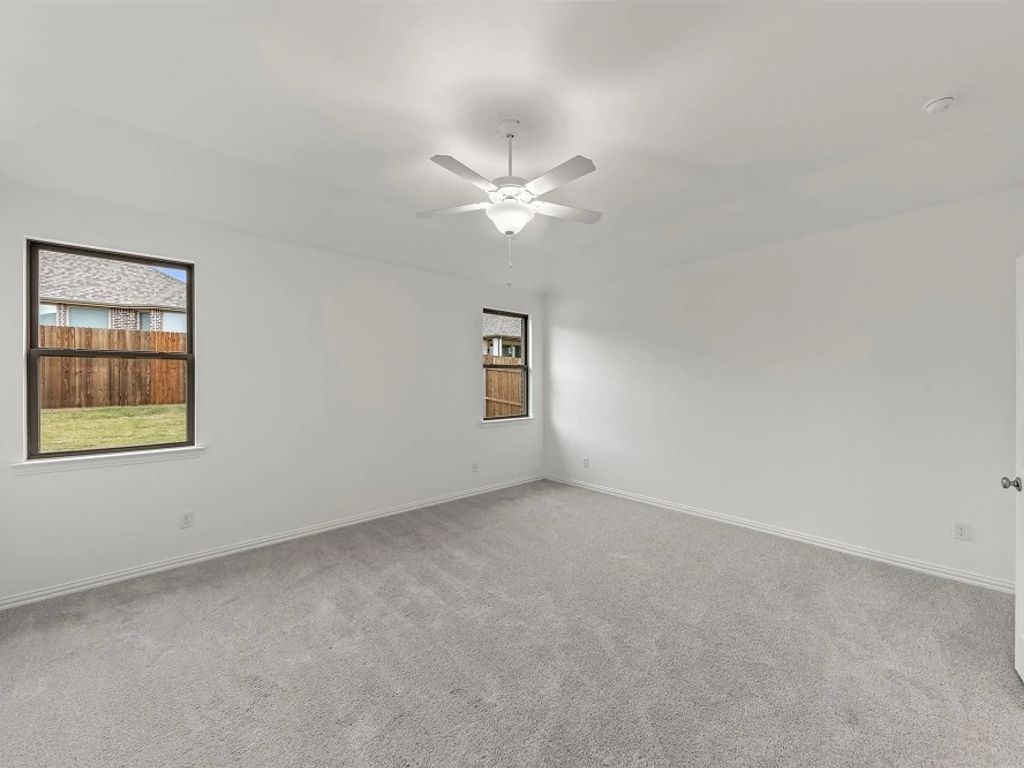 Gateway Parks - Travis Interior Image 14