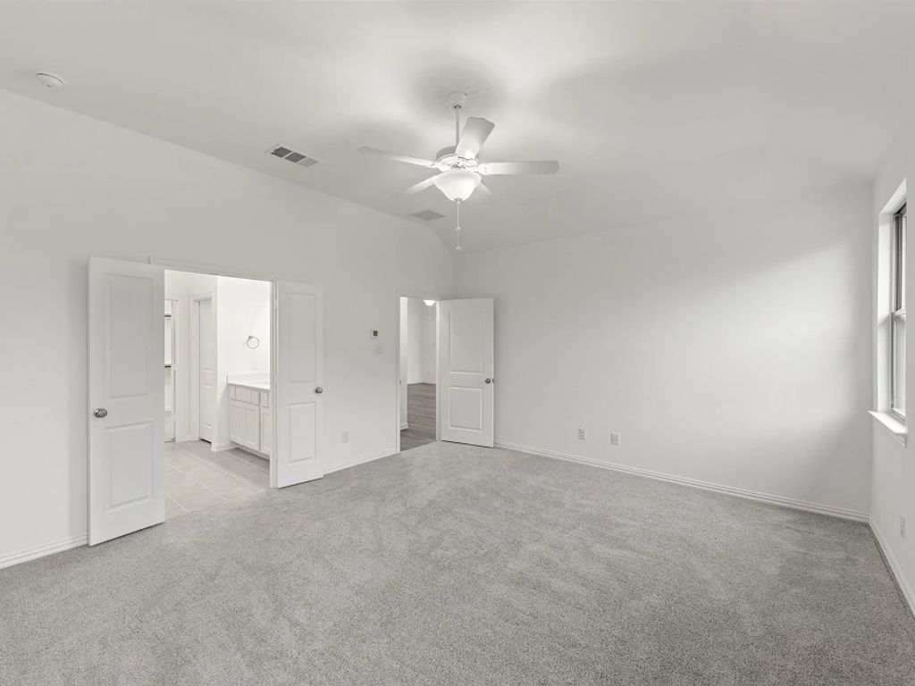 Gateway Parks - Travis Interior Image 15