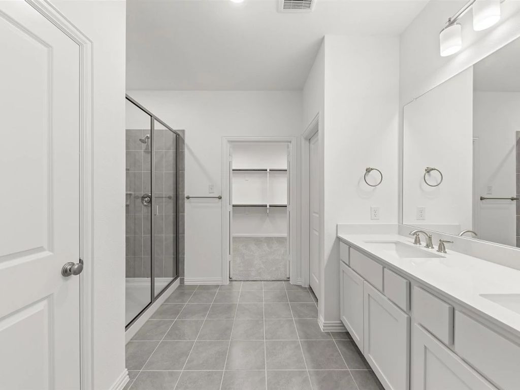 Gateway Parks - Travis Interior Image 16