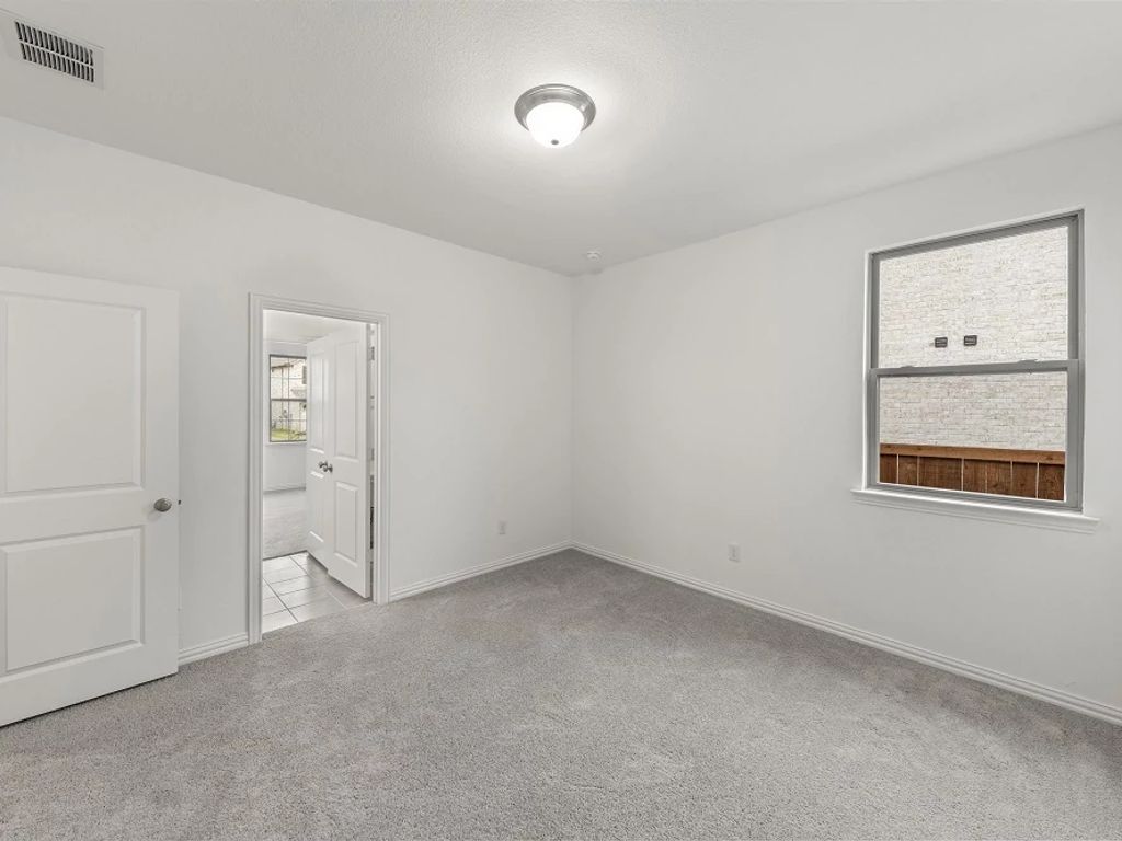 Gateway Parks - Travis Interior Image 23