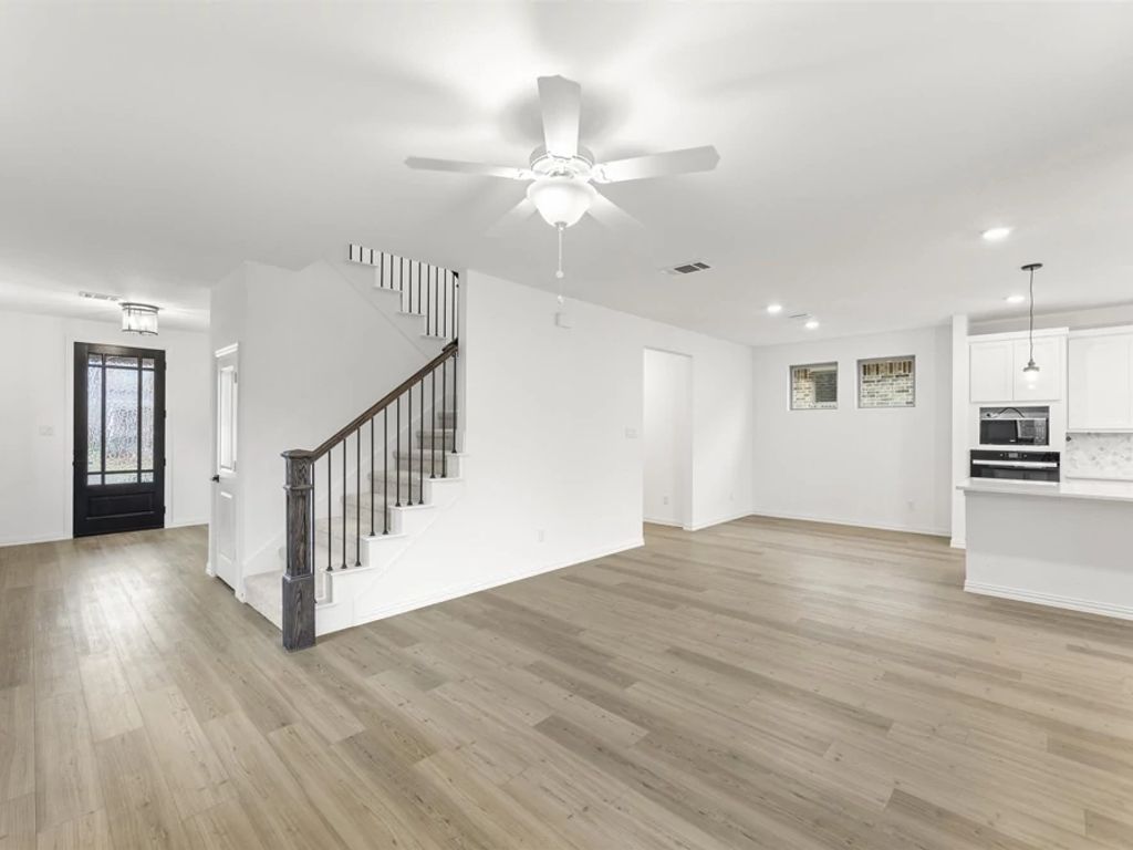 Creekview Fossil Ridge - Kaufman Interior Image 5