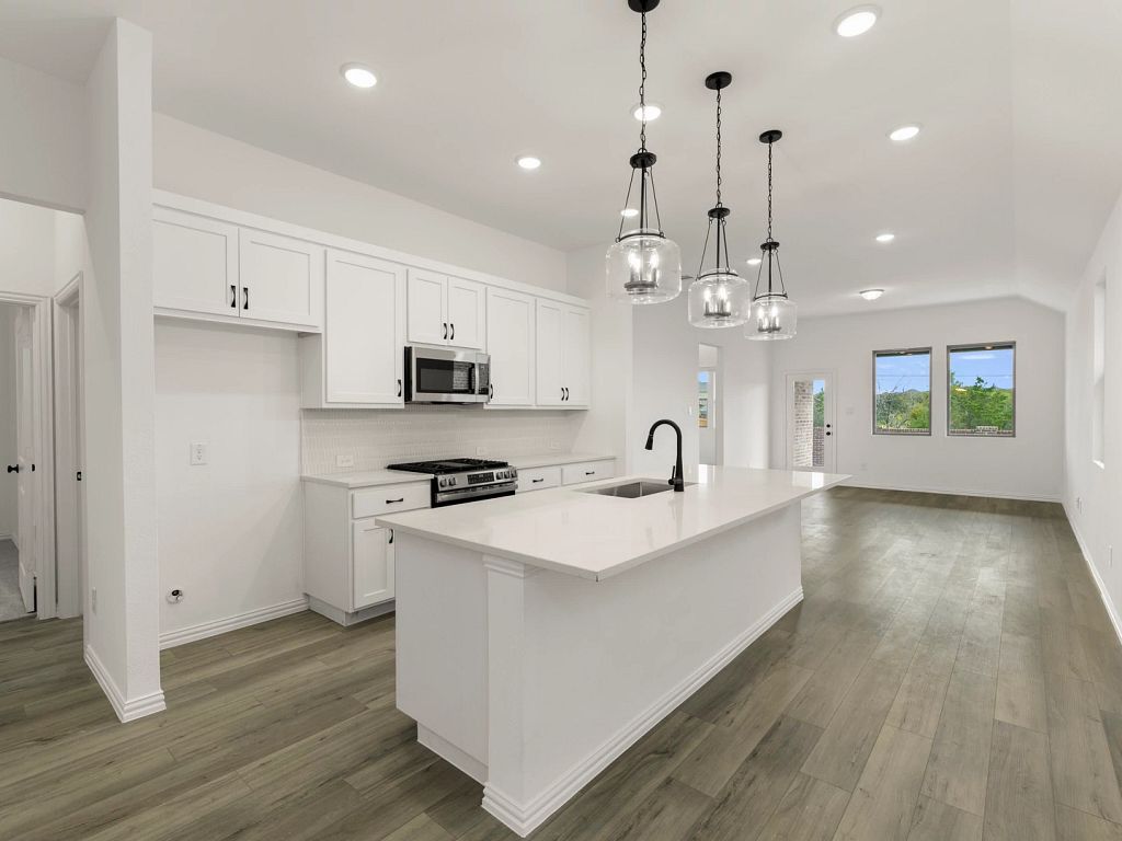 Creekview Fossil Ridge - Bell Interior Image 3
