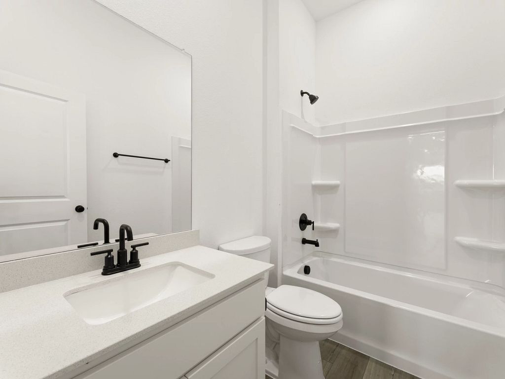 Creekview Fossil Ridge - Bell Interior Image 14