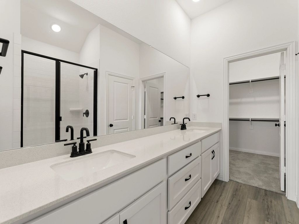 Creekview Fossil Ridge - Bell Interior Image 19