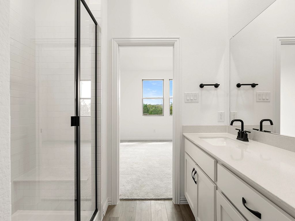 Creekview Fossil Ridge - Bell Interior Image 22