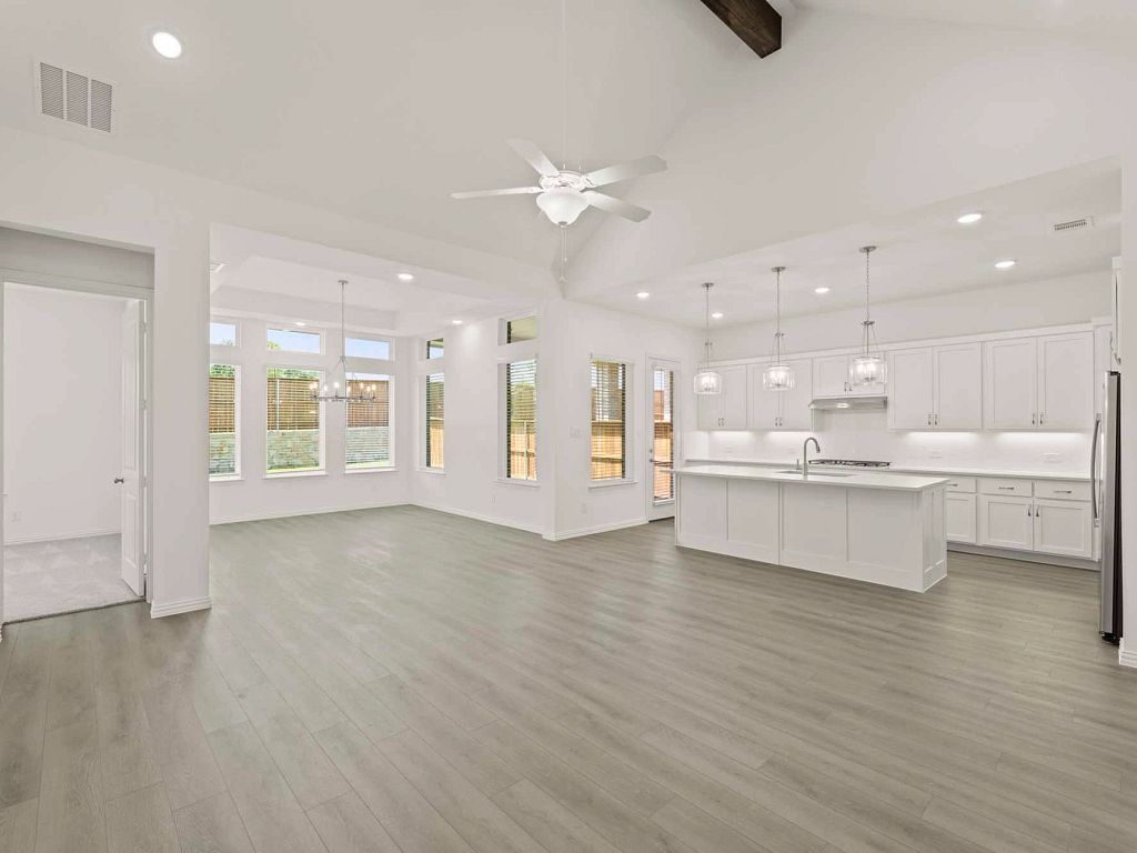 Furst Ranch - Wellman Interior Image 10