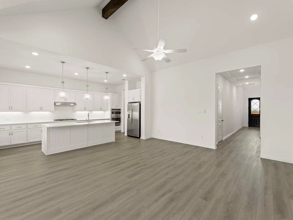 Furst Ranch - Wellman Interior Image 11