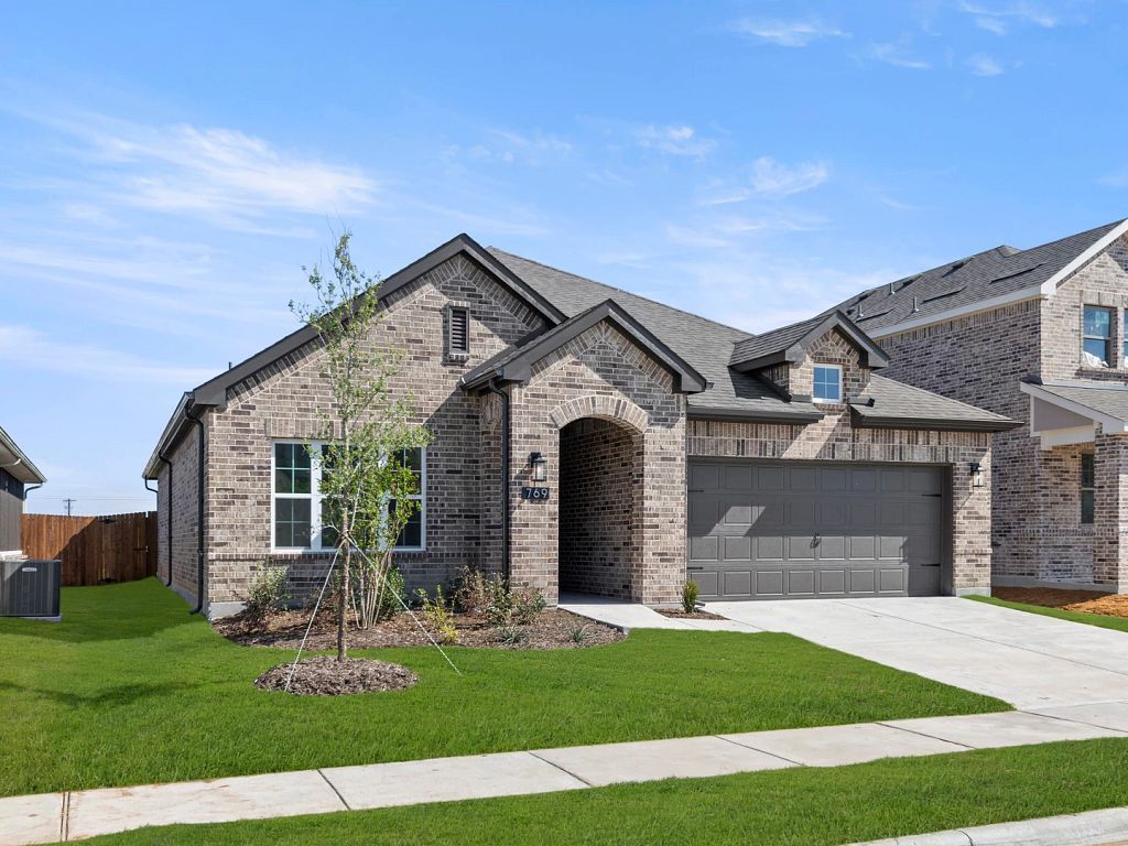 Brookshire at Legacy Hills - Coleman Interior Image 2