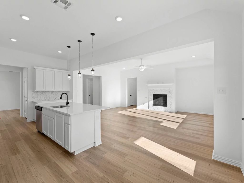 Brookshire at Legacy Hills - Tyler Interior Image 40
