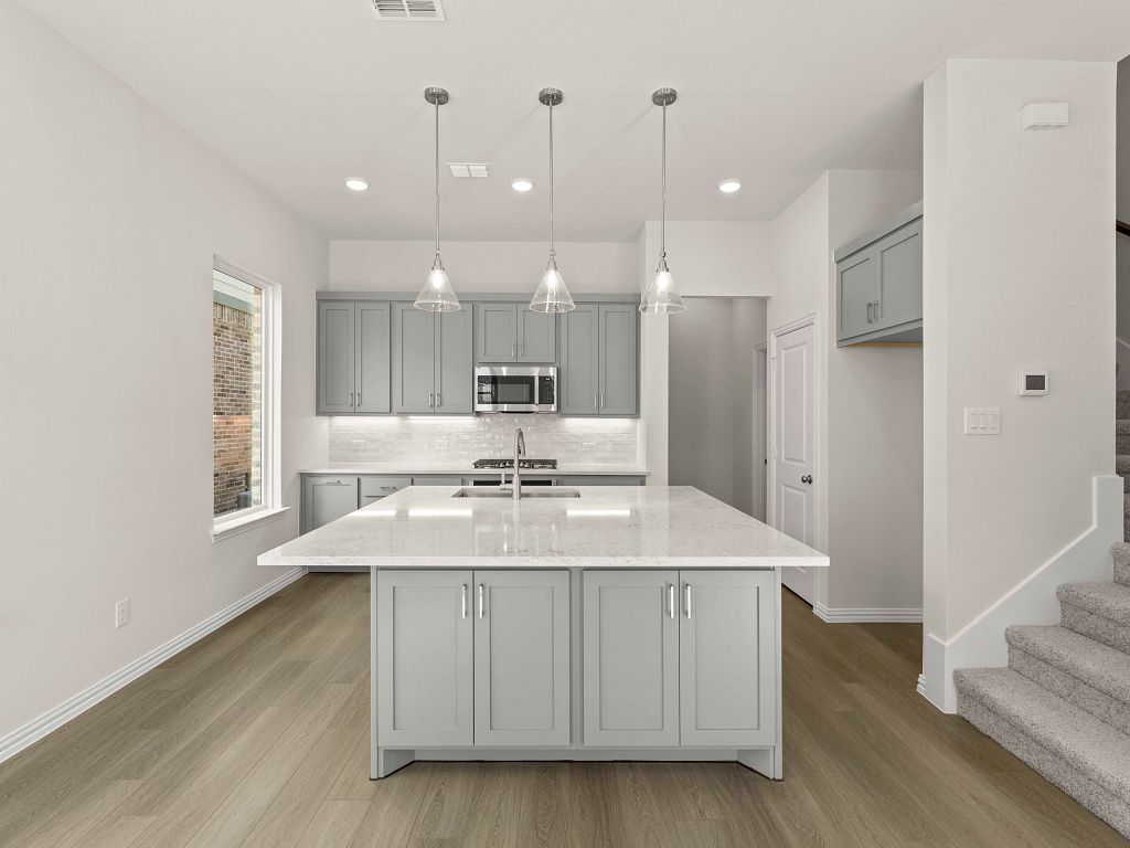 Collin Creek - Wyatt Interior Image 10