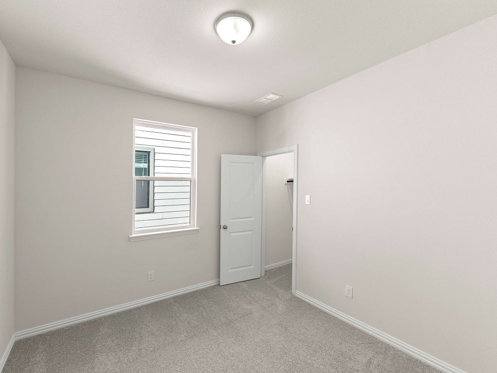 Collin Creek - Wyatt Interior Image 29