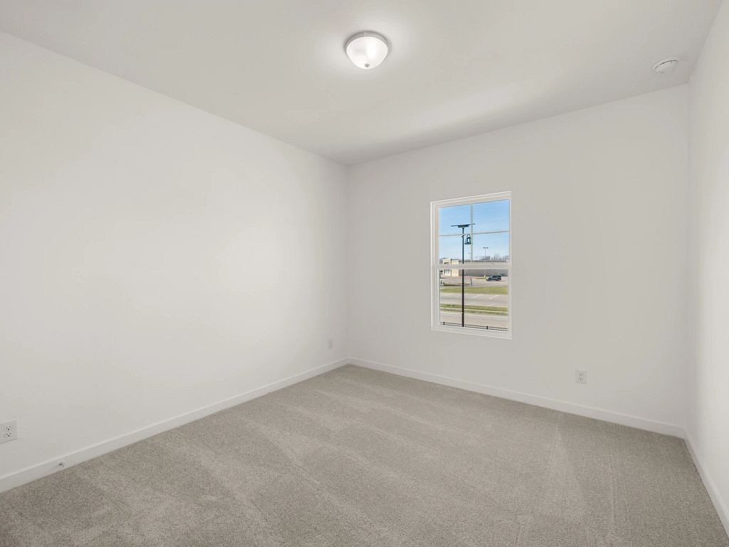 The Pointe at Capp Smith Lake - Clemson Interior Image 15