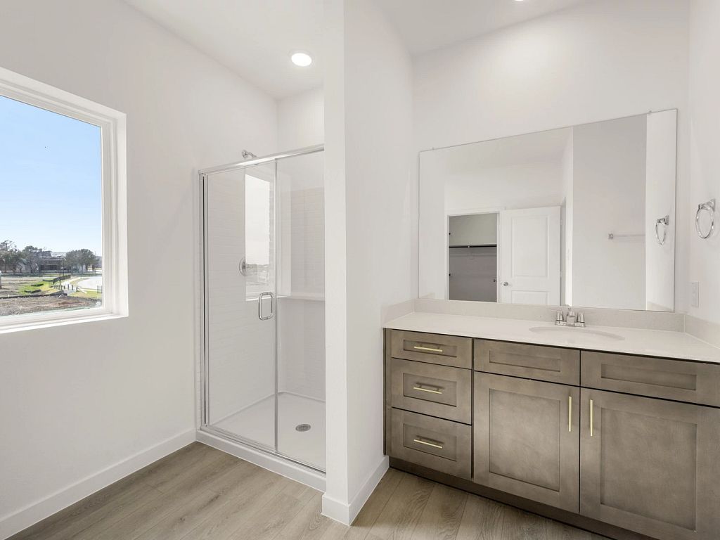 The Pointe at Capp Smith Lake - Clemson Interior Image 22