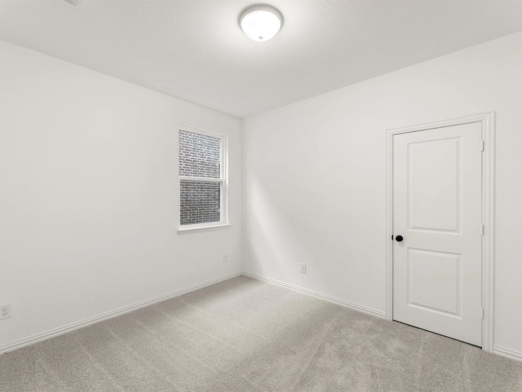 Century Farms - Cates Interior Image 4