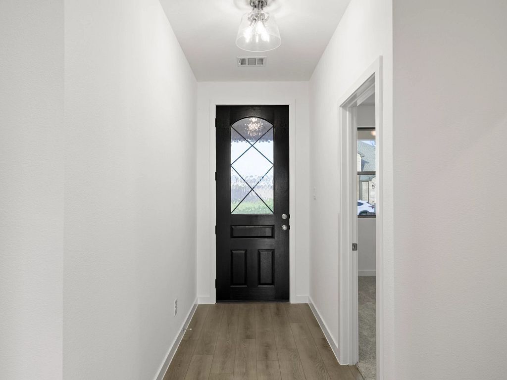 Coyote Meadows - Carson Interior Image 2