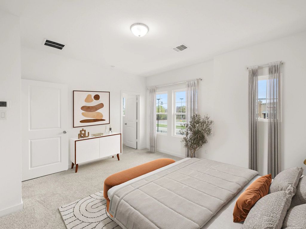 The Pointe at Capp Smith Lake - Tulane Interior Image 10
