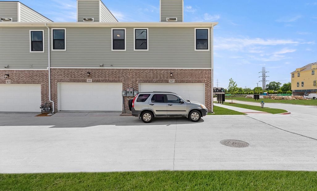 Rear Exterior Design