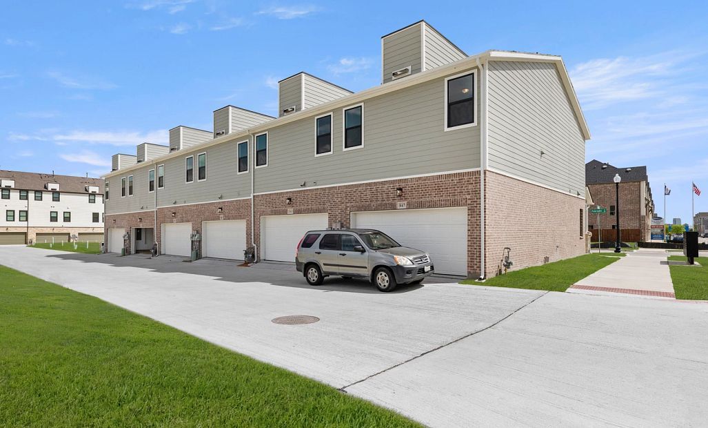 Rear Exterior Design