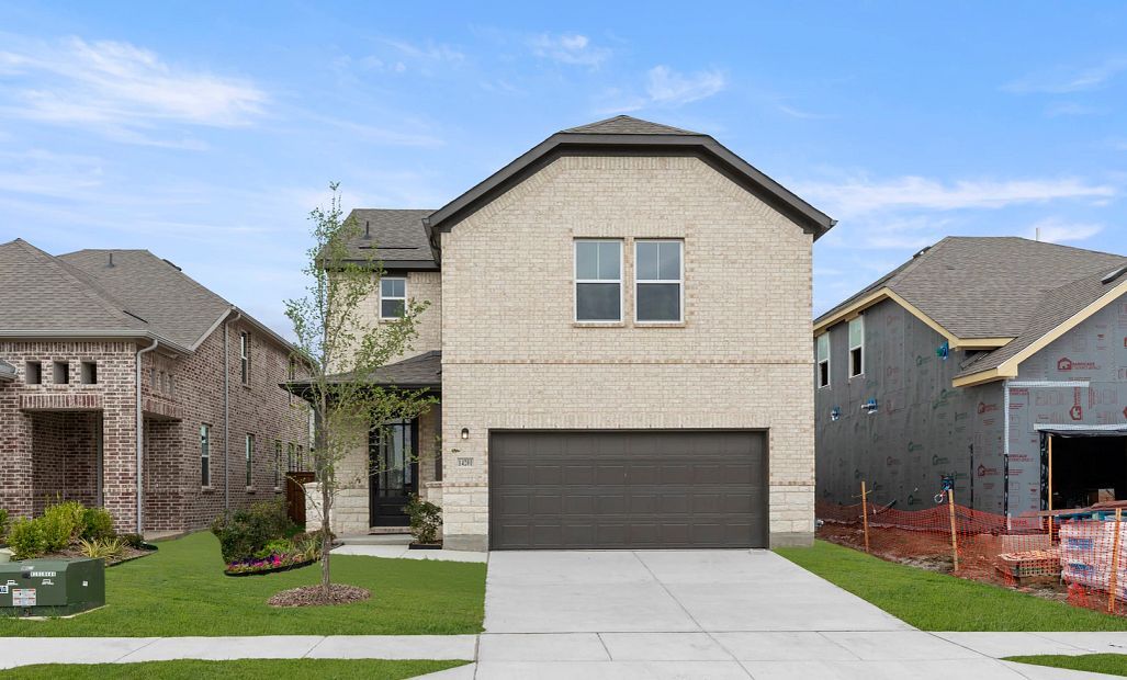 Kaufman - Creekview Fossil Ridge: Pilot Point, Texas - Ashton Woods