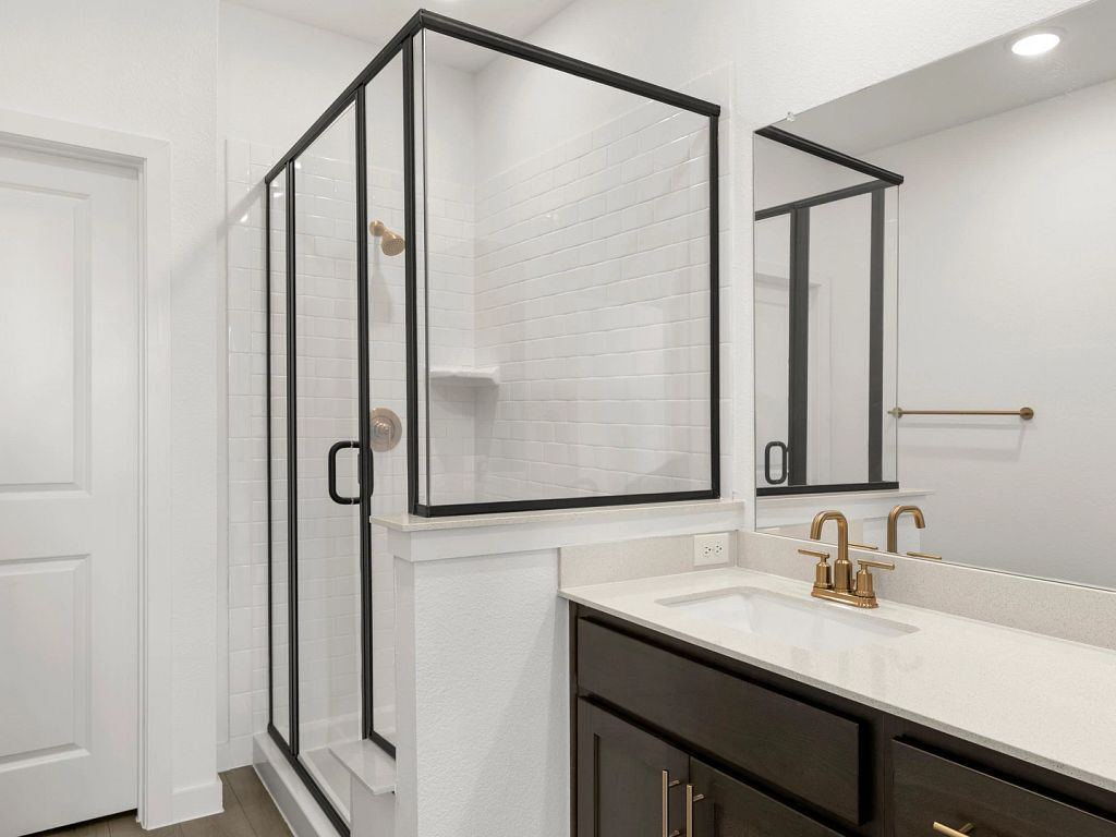 Collin Creek - Heritage Interior Image 14