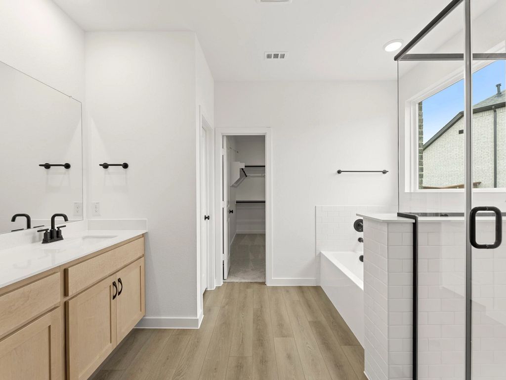 Brookshire at Legacy Hills - Martin Interior Image 12
