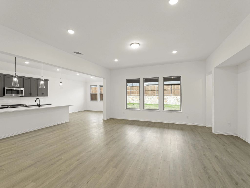 Brookshire at Legacy Hills - Mitchell Interior Image 9