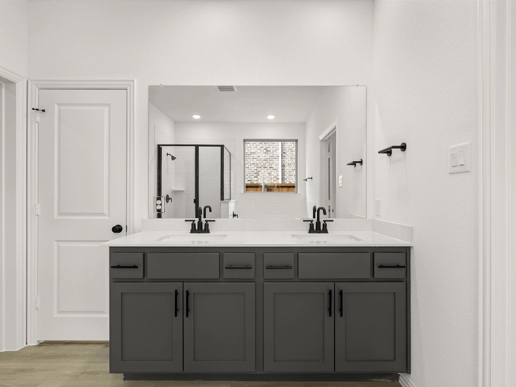 Brookshire at Legacy Hills - Mitchell Interior Image 20
