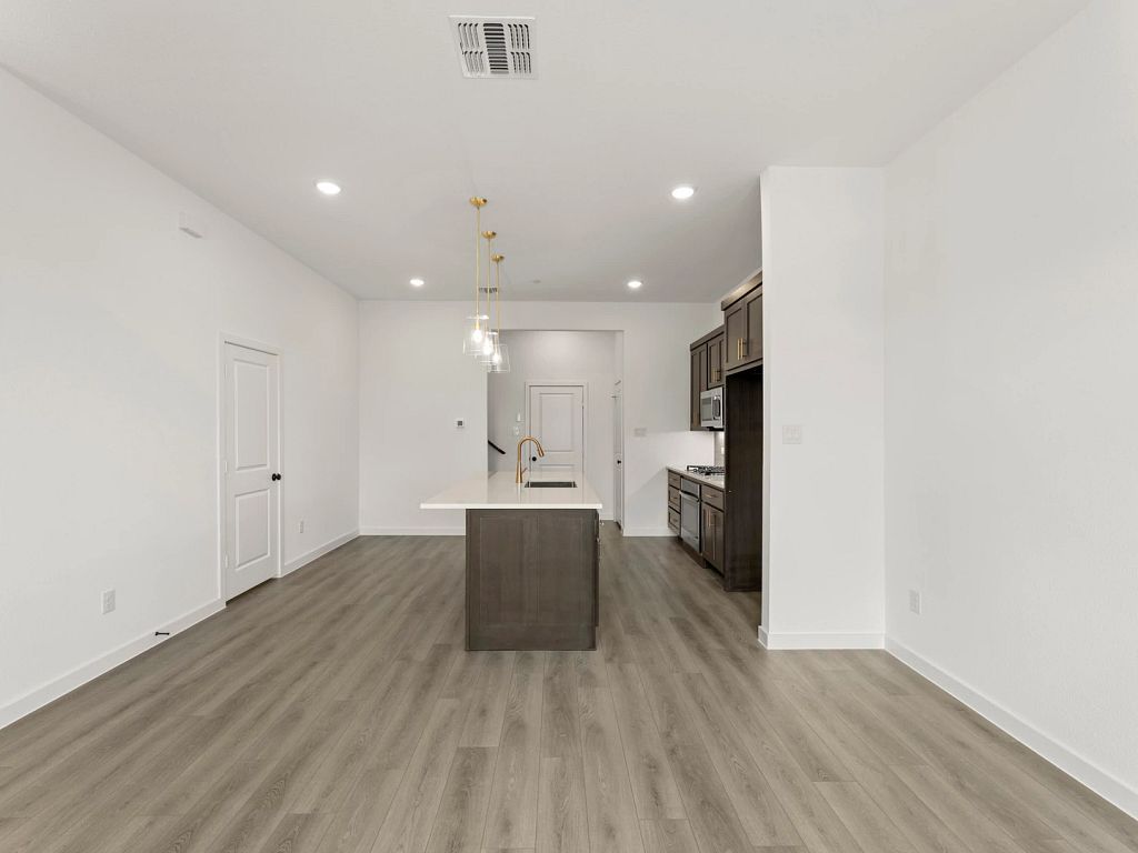 Collin Creek - Heritage Interior Image 6