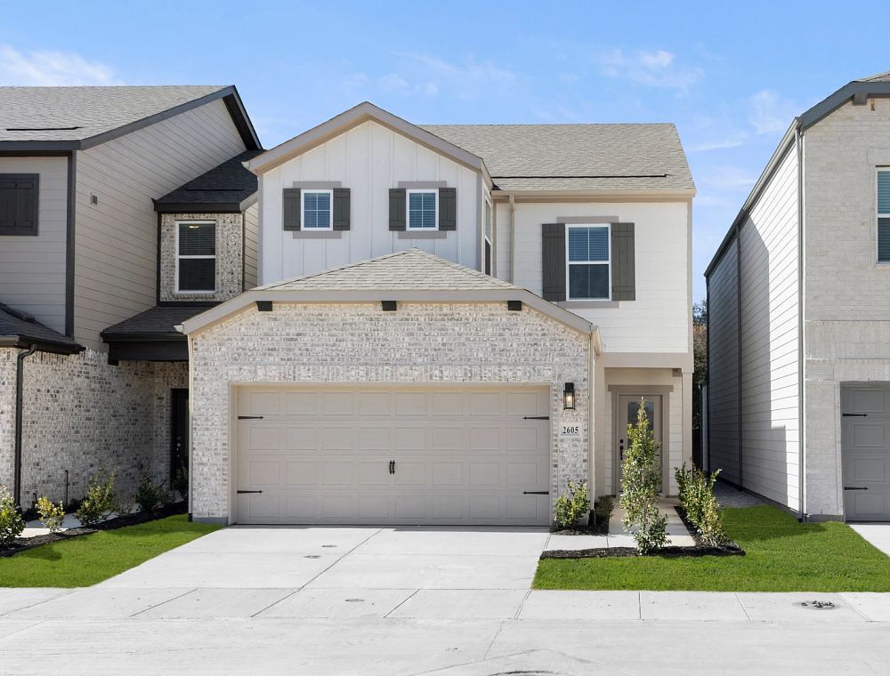 Sereno Oaks at Buckner Terrace - Sierra Elevation Image 2