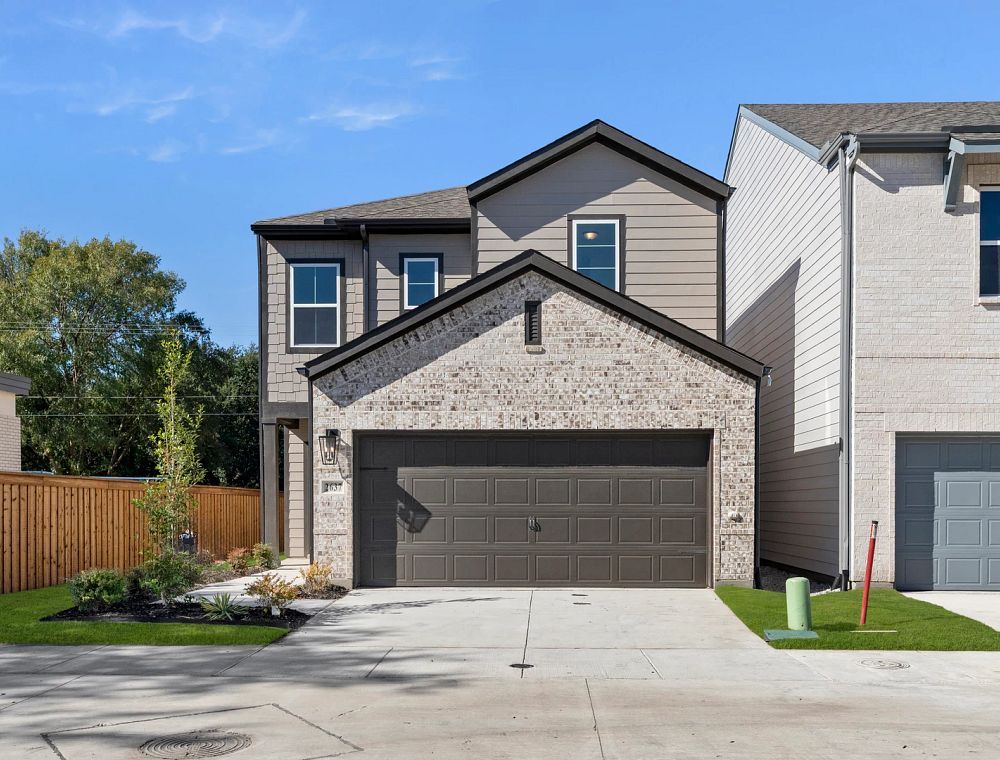 Sereno Oaks at Buckner Terrace - Sierra Elevation Image 3