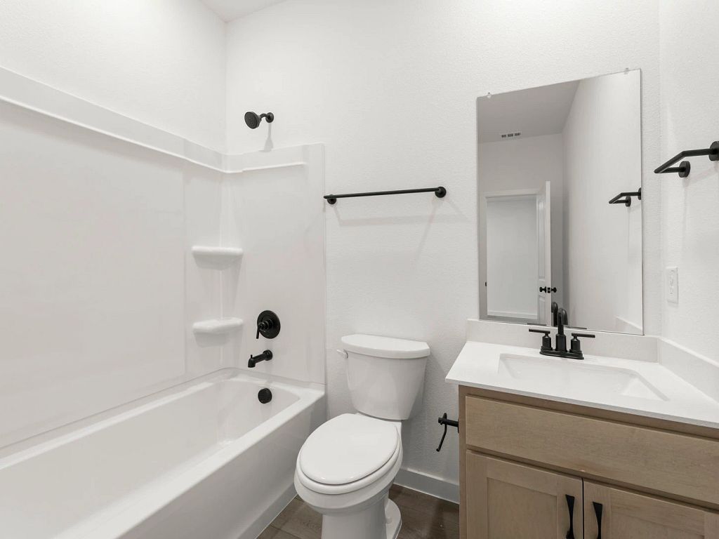 Brookshire at Legacy Hills - Martin Interior Image 4