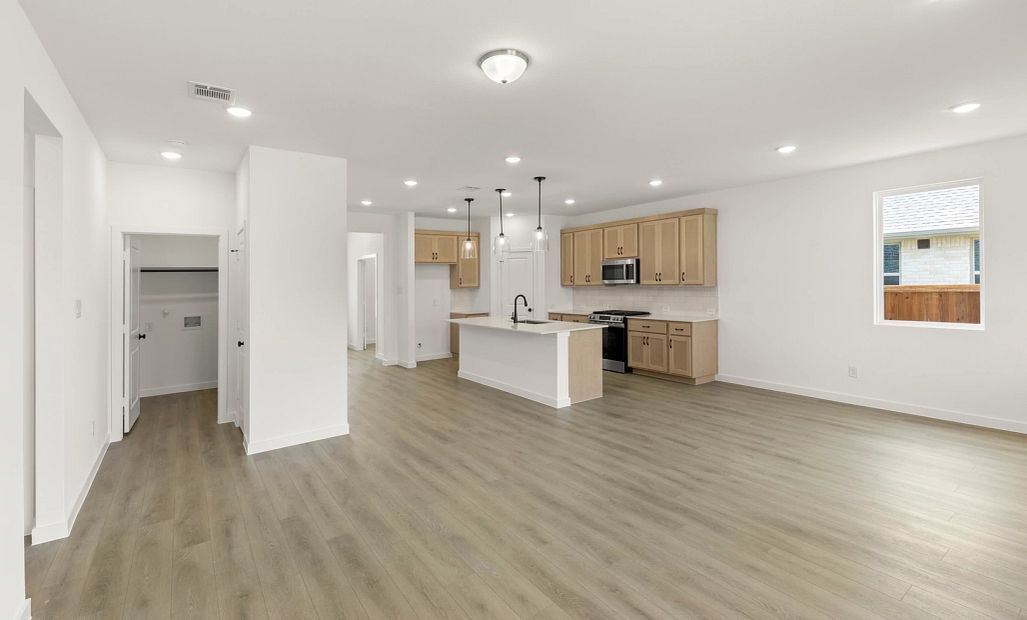 Open Kitchen-Living Room