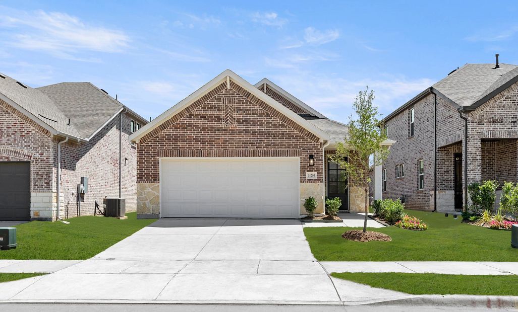 Heath - Creekview Fossil Ridge: Pilot Point, Texas - Ashton Woods