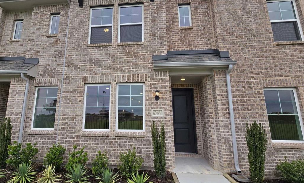 5720 Lakeview Drive (Tulane)