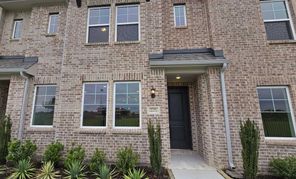 5720 Lakeview Drive (Tulane)