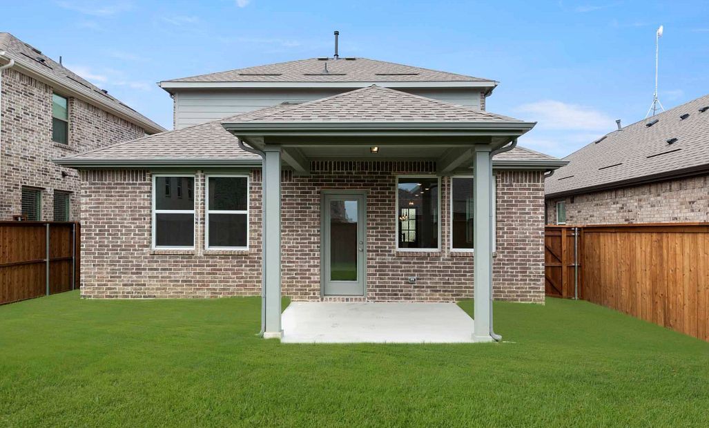 Rear Exterior Design Representative Photo