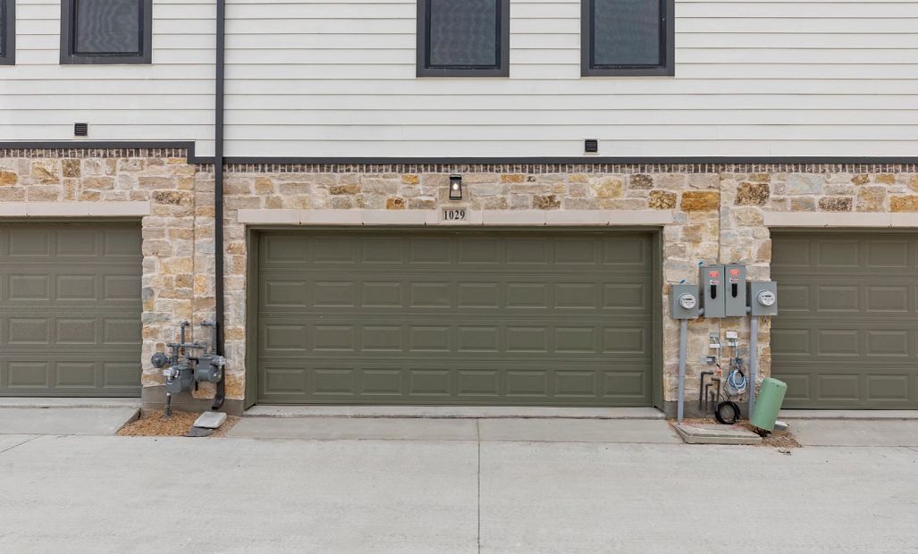 Rear Exterior Design Representative Photo