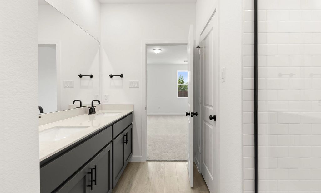 Primary Bathroom featuring the Minimalist Collection