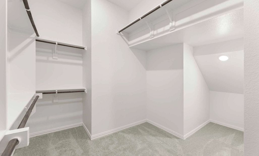 Primary Closet Representative Photo