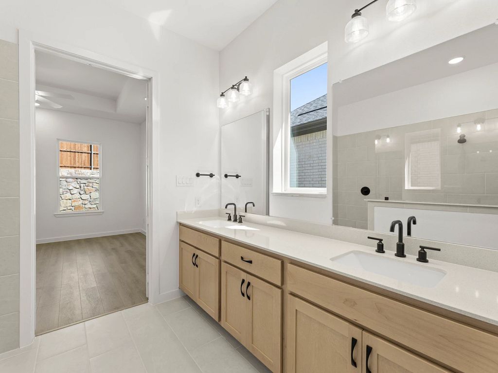 Furst Ranch - Farwell Interior Image 20